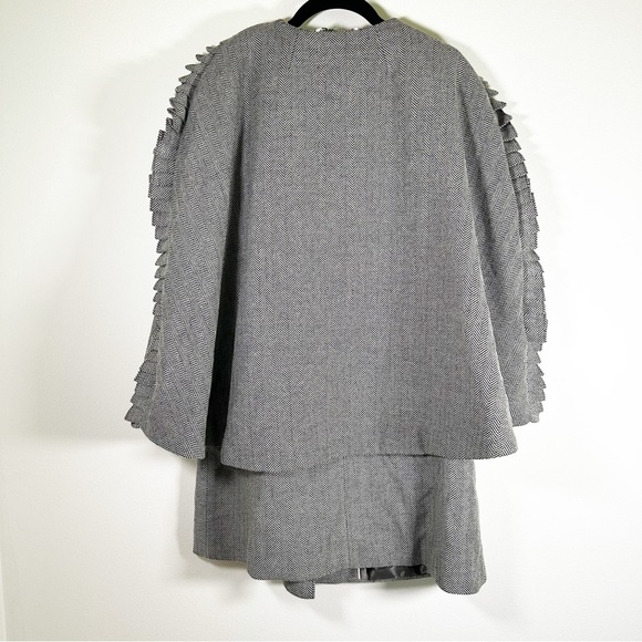 NWT Banana Republic X Olivia Palermo Herringbone Ruffle Cape Coat dark academia - Picture 10 of 10